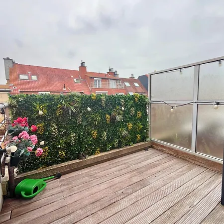 Le Charming Duplex Lumineux Avec Balcon, Terrasse Ensoleillee & Parking Knokke-Heist